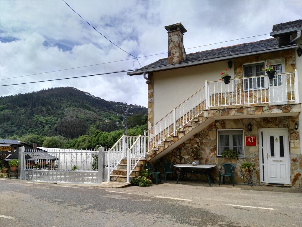 Apartamentos Casa Alvarina - Luarca Cortina Dış mekan fotoğraf